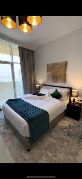 Your Perfect Stay In JVC